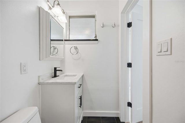 769 JOHN RINGLING BOULEVARD 2, Sarasota, FL 34236