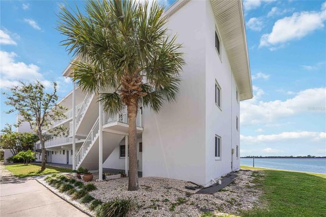 769 JOHN RINGLING BOULEVARD 2, Sarasota, FL 34236