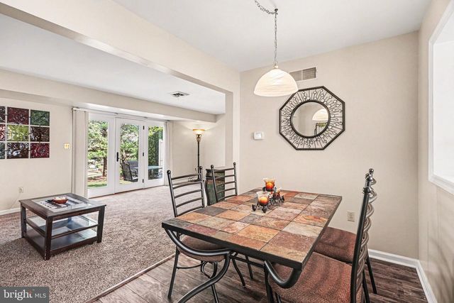 1822 CREEK VIEW DR, New Cumberland, PA 17070