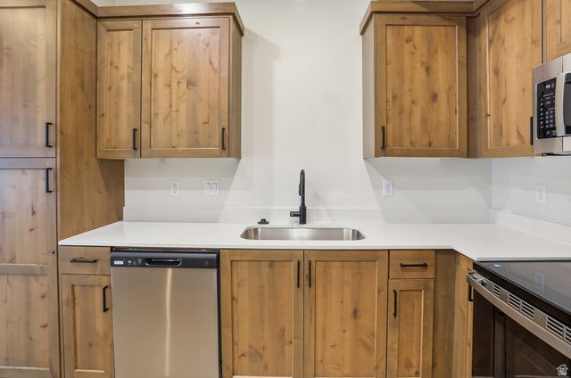 1259 S 985 E, Ogden, UT 84404