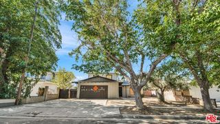 836 E Pillsbury Street, Lancaster, CA 93535