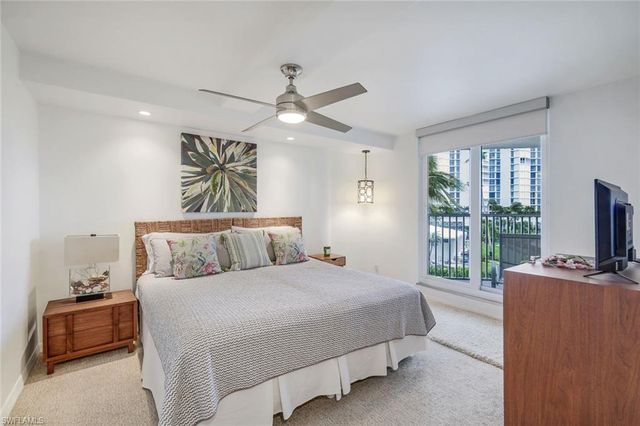 4041 Gulf Shore BLVD N 204, Naples, FL 34103