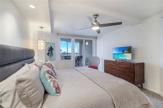 4041 Gulf Shore BLVD N 204, Naples, FL 34103