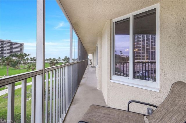 4041 Gulf Shore BLVD N 204, Naples, FL 34103