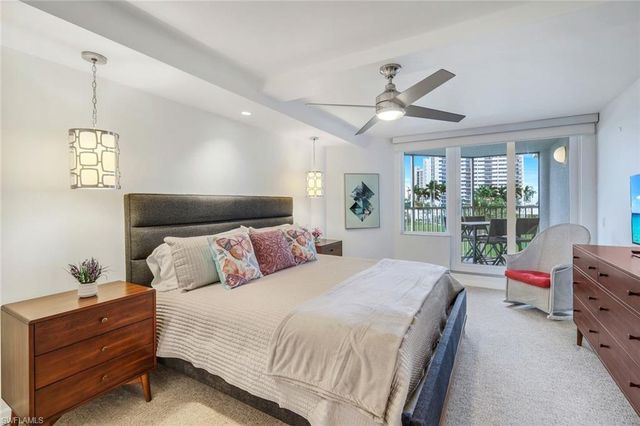 4041 Gulf Shore BLVD N 204, Naples, FL 34103