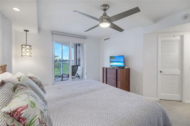 4041 Gulf Shore BLVD N 204, Naples, FL 34103