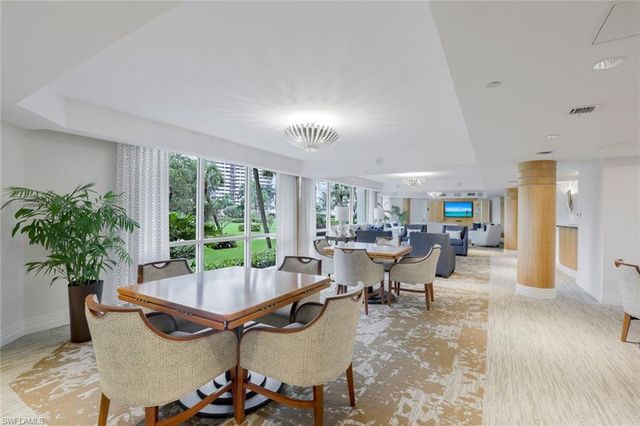 4041 Gulf Shore BLVD N 204, Naples, FL 34103