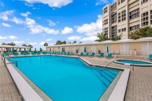 4041 Gulf Shore BLVD N 204, Naples, FL 34103