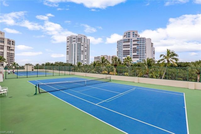 4041 Gulf Shore BLVD N 204, Naples, FL 34103