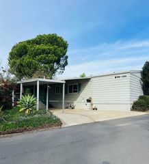 18218 Paradise Mountain Rd space 83, Valley Center, CA 92082