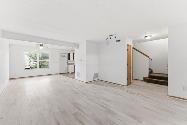 2698 Proclamation Way, Columbus, OH 43207