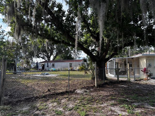 1005 WAYNESVILLE AVENUE, Lakeland, FL 33801