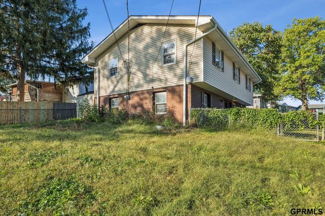 3951 Stephanie Lane, Bellevue, NE 68147