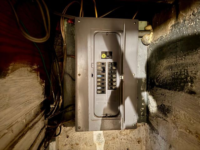 805 Aurdal Avenue, Fergus Falls, MN 56537