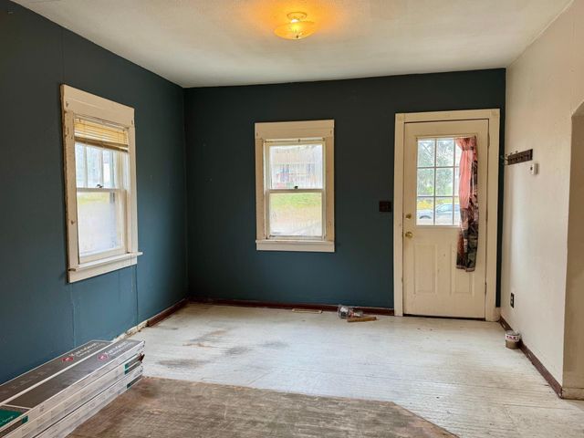 805 Aurdal Avenue, Fergus Falls, MN 56537