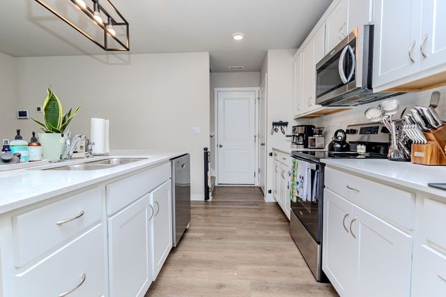 4591 SE Ember Lane, West Des Moines, IA 50265