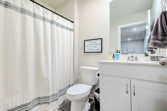 4591 SE Ember Lane, West Des Moines, IA 50265