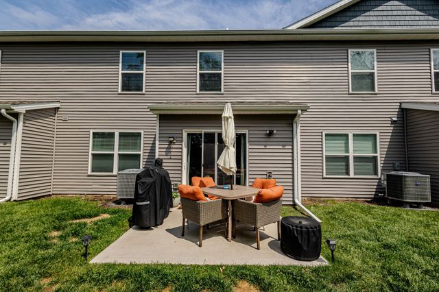 4591 SE Ember Lane, West Des Moines, IA 50265