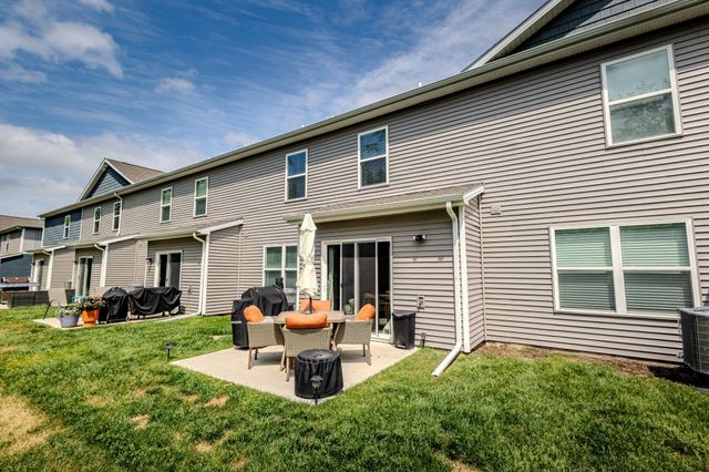 4591 SE Ember Lane, West Des Moines, IA 50265
