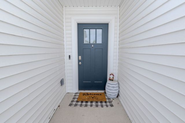 4591 SE Ember Lane, West Des Moines, IA 50265