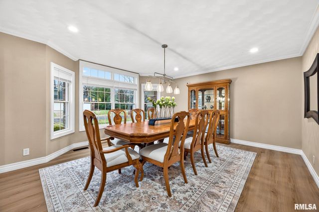 3113 W SUMMERBEND Court, Peoria, IL 61615