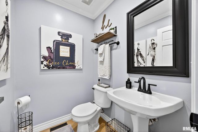 3113 W SUMMERBEND Court, Peoria, IL 61615