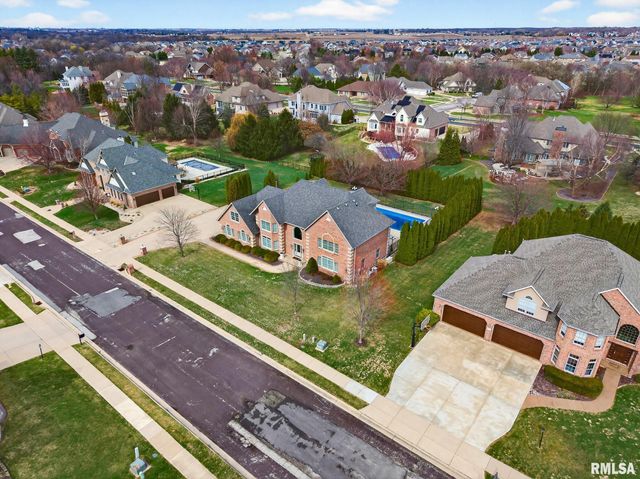 3113 W SUMMERBEND Court, Peoria, IL 61615