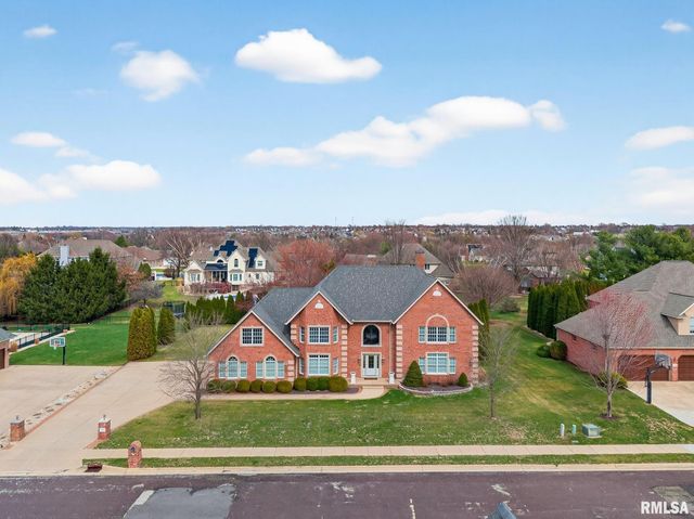 3113 W SUMMERBEND Court, Peoria, IL 61615