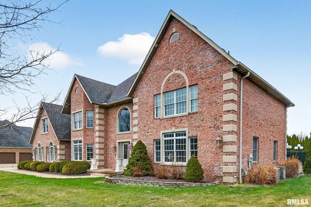 3113 W SUMMERBEND Court, Peoria, IL 61615