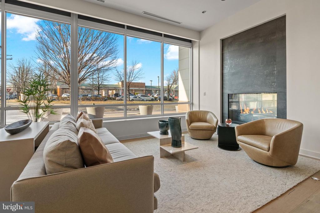 Image 27 of property listing at 5750 BOU AVE #1004, Rockville, MD 20852