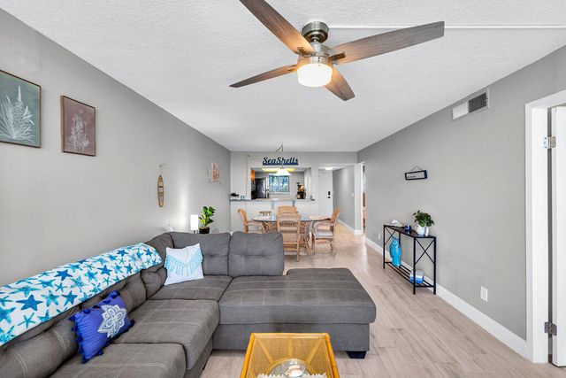 10102 S Ocean Drive 204a, Jensen Beach, FL 34957