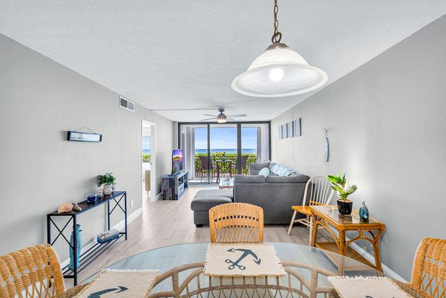 10102 S Ocean Drive 204a, Jensen Beach, FL 34957