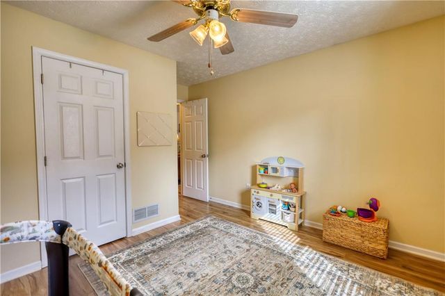 1248 Rockview Court, Loganville, GA 30052