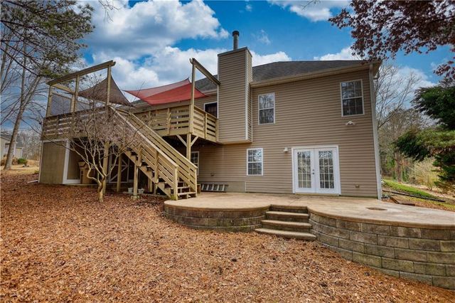 1248 Rockview Court, Loganville, GA 30052