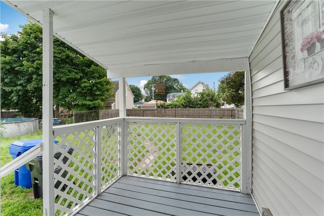 179 WOODWARD Avenue, East Providence, RI 02914
