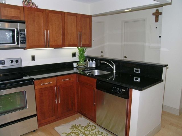 1600 Beacon Street 903, Brookline, MA 02446