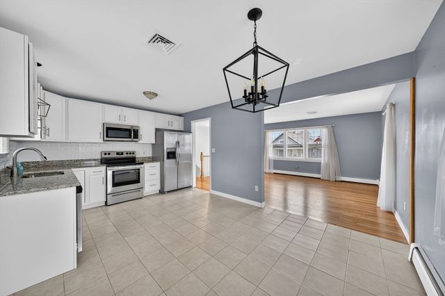 25 Morton Street, Fairhaven, MA 02719