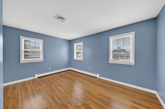 25 Morton Street, Fairhaven, MA 02719