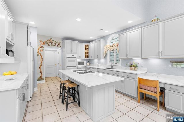 51 Nicole Drive, Denville Township, NJ 07834