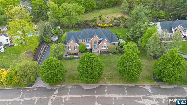 51 Nicole Drive, Denville Township, NJ 07834