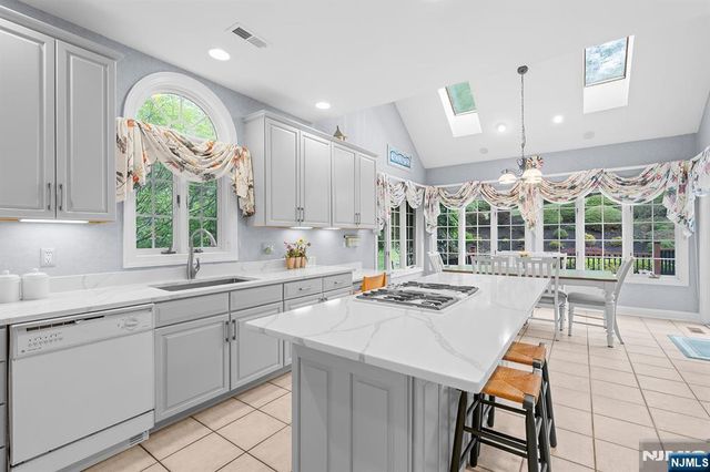 51 Nicole Drive, Denville Township, NJ 07834