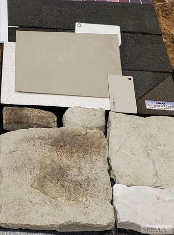 240 Galena Summit Dr, Idaho Falls, ID 83404