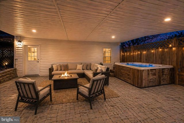 1265 MOYER RD, Telford, PA 18969