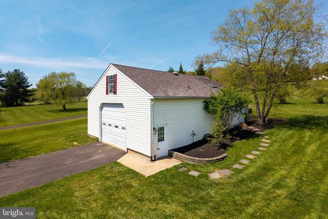 1265 MOYER RD, Telford, PA 18969