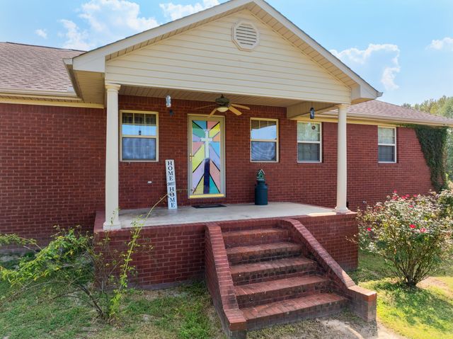 1354 Brandon Rd, Huntingdon, TN 38344