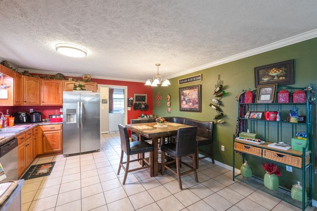 1354 Brandon Rd, Huntingdon, TN 38344