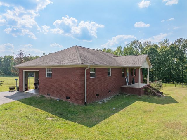 1354 Brandon Rd, Huntingdon, TN 38344