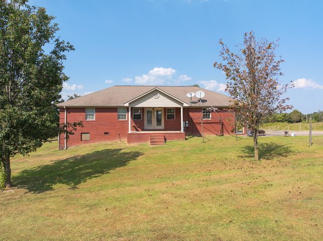 1354 Brandon Rd, Huntingdon, TN 38344