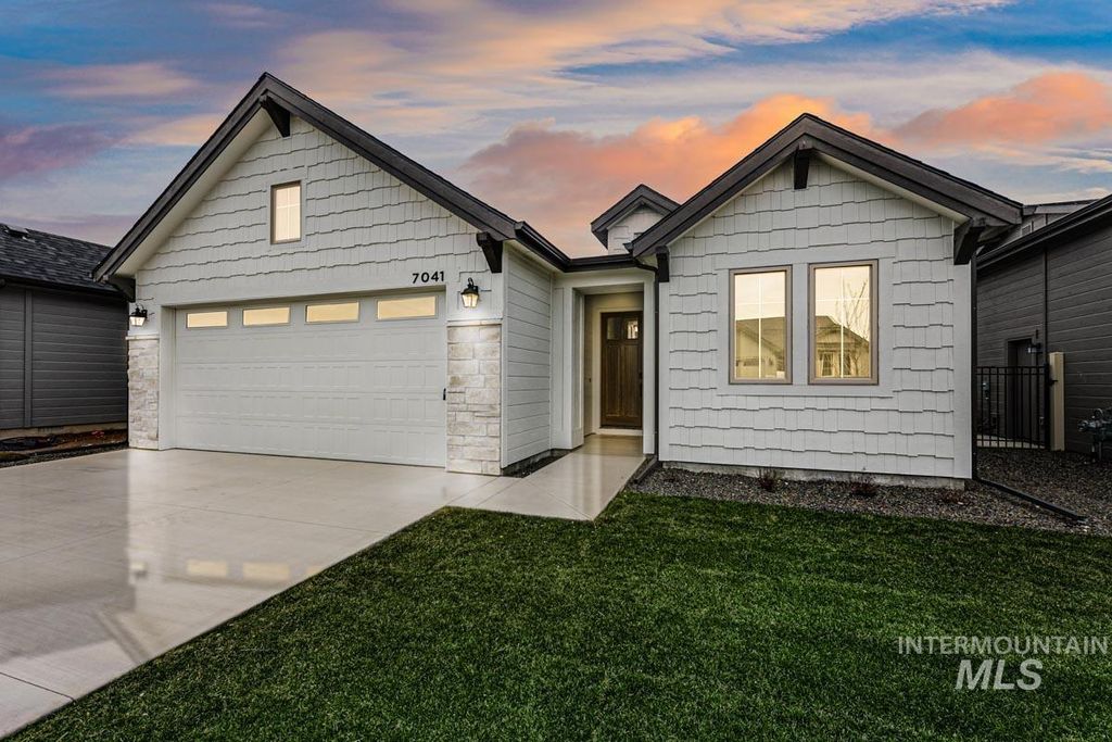 3603 E Cedarhurst Lane, Meridian, ID 83642