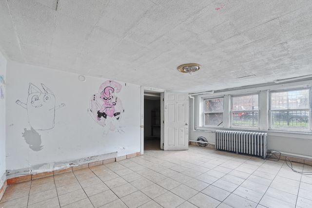 2706 S Trumbull Avenue, Chicago, IL 60623